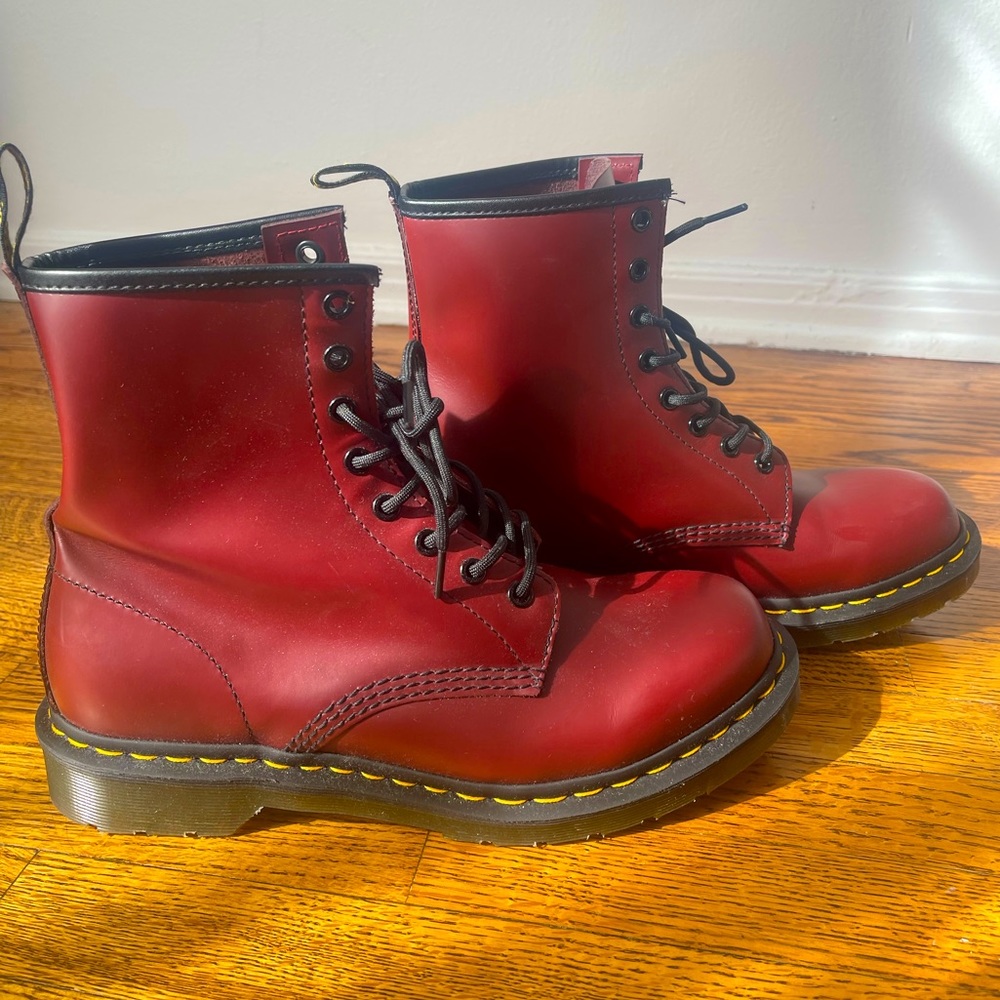 Dr. Martens 1460 Smooth Leather Lace Up Boots in Cherry Red